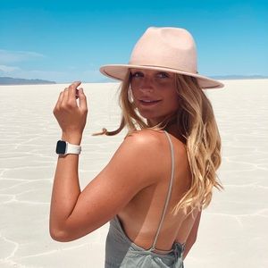 Meet your Posher, Audrey